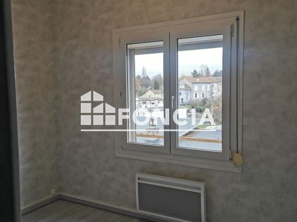 Location Studio 70 m² - 4 RUE DES TILLEULS Jarville 54140