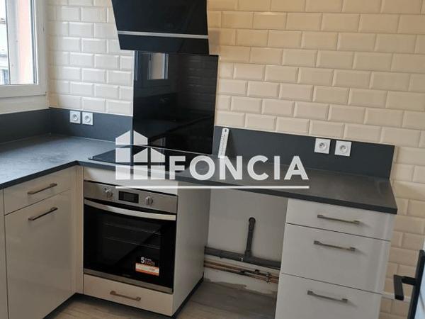 Location Studio 70 m² - 4 RUE DES TILLEULS Jarville 54140