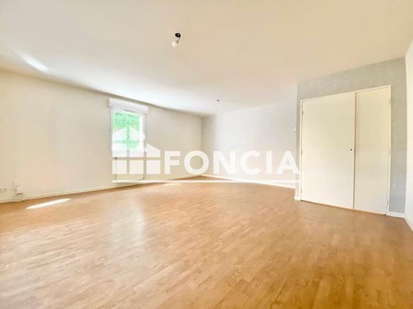 Location Appartement 4 pièces 80.68 m² - 142 RUE DE MARLY Montigny Les Metz 57950