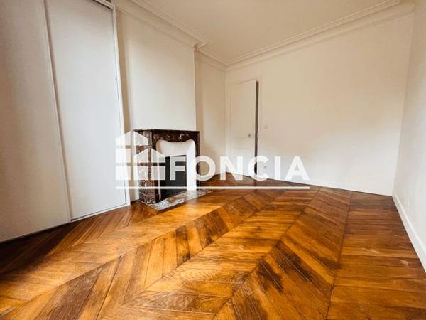 Location Appartement 2 pièces 47.02 m² - 5 PLACE DES CERISIERS Montmorency 95160