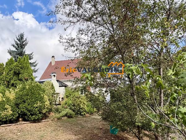 Vente                                                      Maison
                        
                     5 pièces                      101 m2                     à Coulommiers
