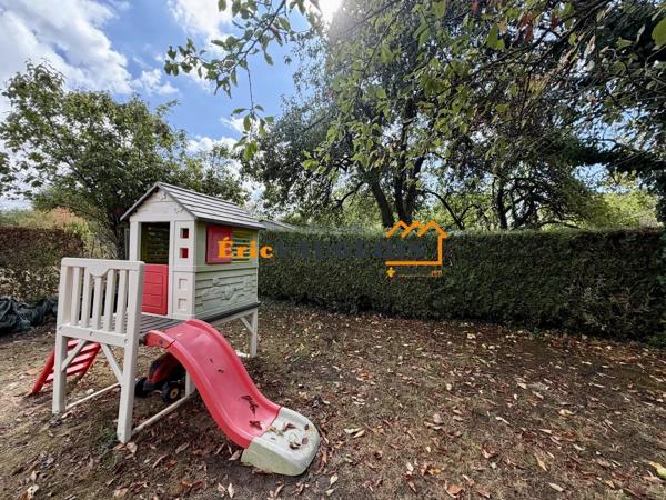 Vente                                                      Maison
                        
                     5 pièces                      101 m2                     à Coulommiers