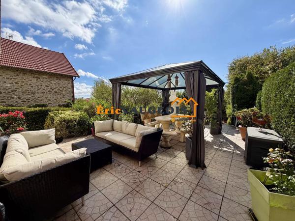 Vente                                                      Maison
                        
                     5 pièces                      101 m2                     à Coulommiers