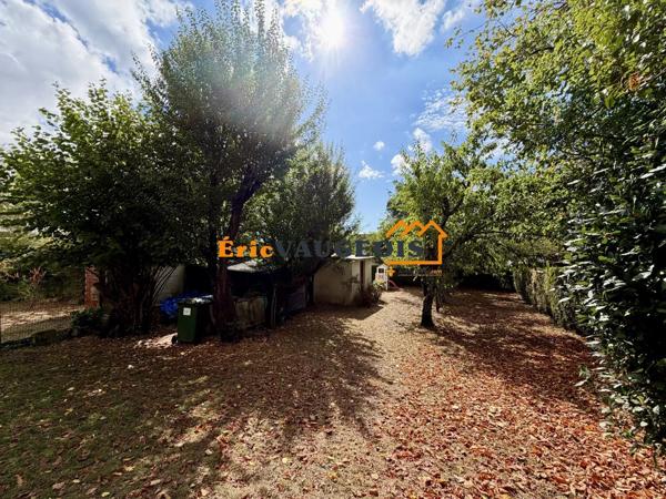 Vente                                                      Maison
                        
                     5 pièces                      101 m2                     à Coulommiers