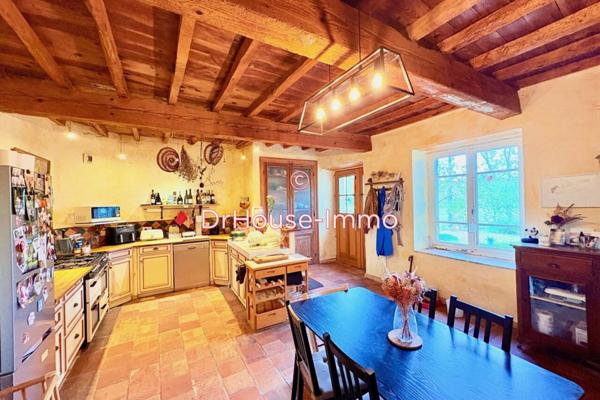 Maison à vendre 14 pièces de 463 m²