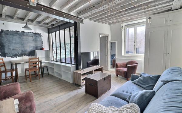 Appartement à vendre    2 pièces • 41,64 m2 Paris 4