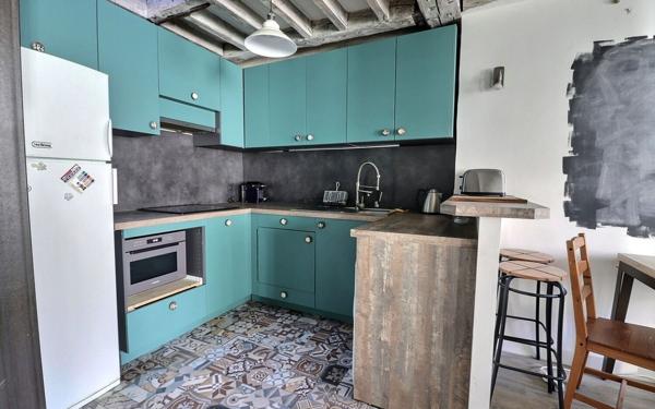 Appartement à vendre    2 pièces • 41,64 m2 Paris 4