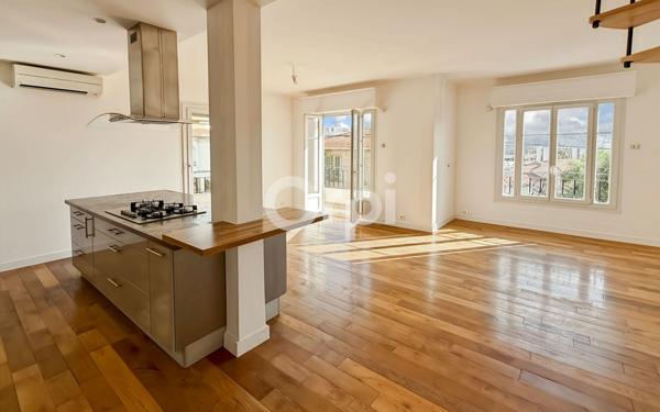 Appartement à vendre    4 pièces • 78 m2 Nice