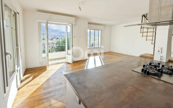 Appartement à vendre    4 pièces • 78 m2 Nice