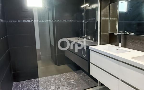 Appartement à vendre    4 pièces • 78 m2 Nice