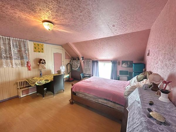 BLAIN - MAISON 3 CHAMBRES AVEC DEPENDANCES