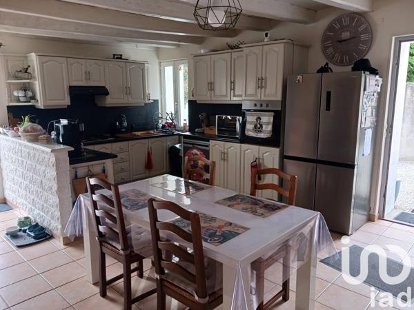 Maison à vendre 5 pièces 104 m² Civaux