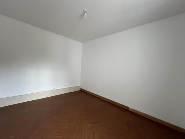 Maison à louer 680 € CC Montigny 7 p 127 m² DPE D