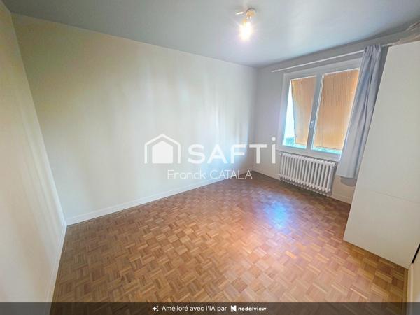 Maison de ville avec garage louée