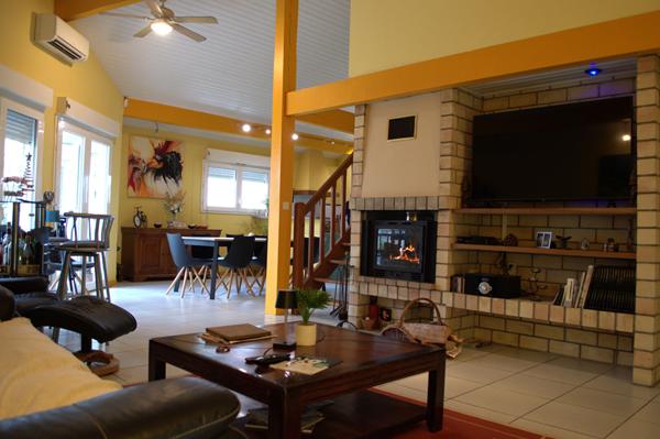 SOUSTONS ? Maison 5 pièces lumineuse dans un quartier prisé