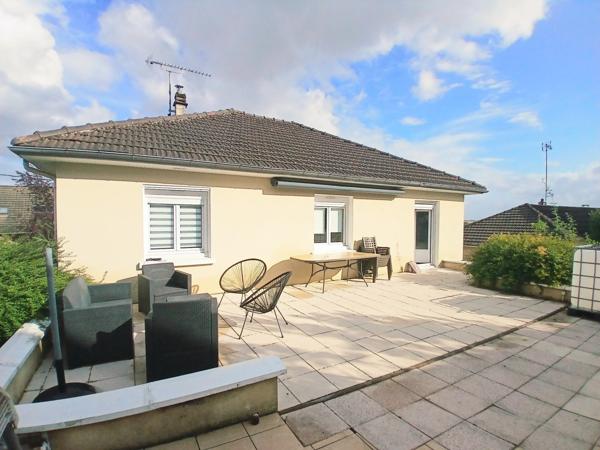 jolie maison avec 4 chambres