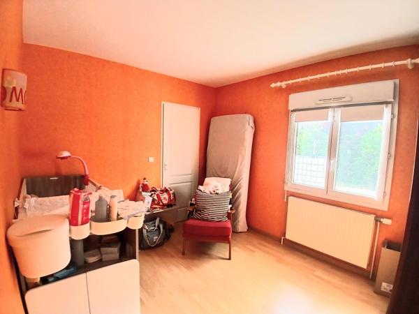 jolie maison avec 4 chambres