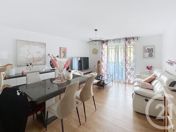 Appartement F3 à vendre  3 pièces - 64,30 m2 EPERNAY - 51