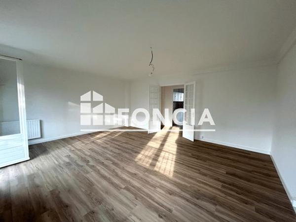 Location Appartement 3 pièces 73.79 m² - La Rochelle 17000