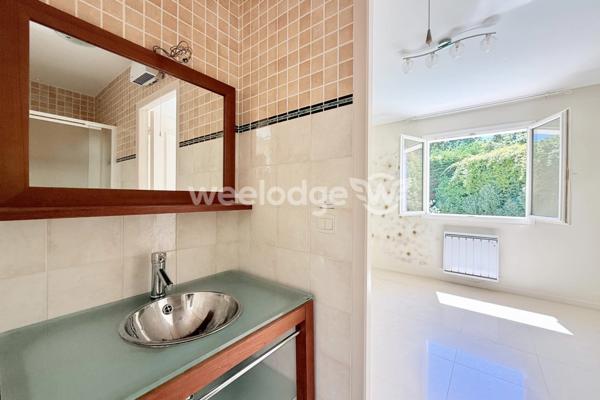 Maison à vendre 6 pièces de 145 m² à Les Adrets-de-l'Estérel