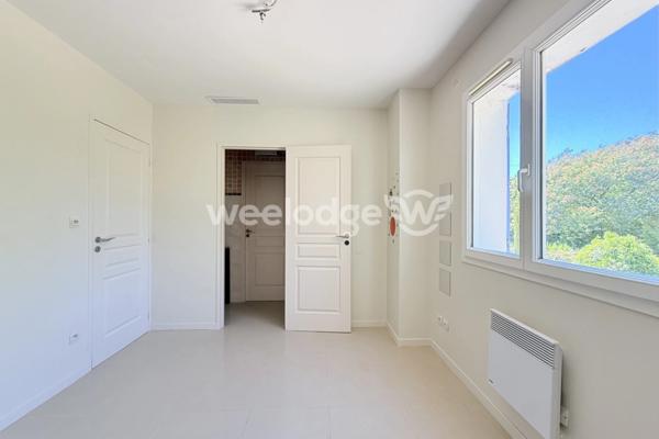 Maison à vendre 6 pièces de 145 m² à Les Adrets-de-l'Estérel