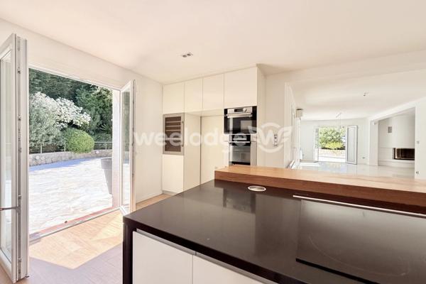 Maison à vendre 6 pièces de 145 m² à Les Adrets-de-l'Estérel