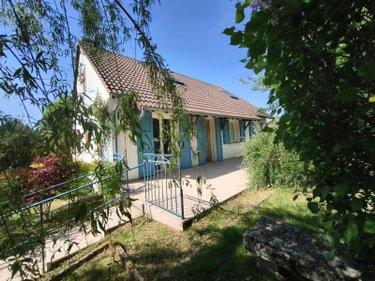 Maison à vendre à Glénat dans le Cantal (15150), ref : 059-2061