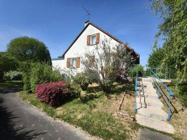 Maison à vendre à Glénat dans le Cantal (15150), ref : 059-2061
