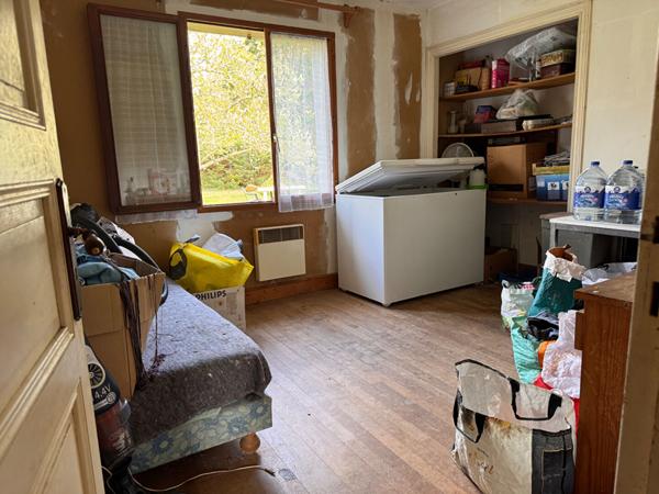 Maison à rénover proche St André de Cubzac sur 2300m2 de terrain , Saint andre de cubzac Maison à rénover proche St André de Cubzac sur 2300m2 de terrain , Saint andre de cubzac