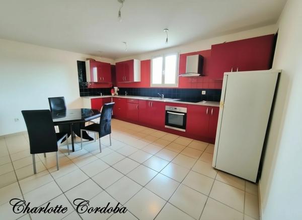 Maison familiale de 233 m² avec appartement indépendant – 2000m² de terrain – Feugarolles, proche canal et A62