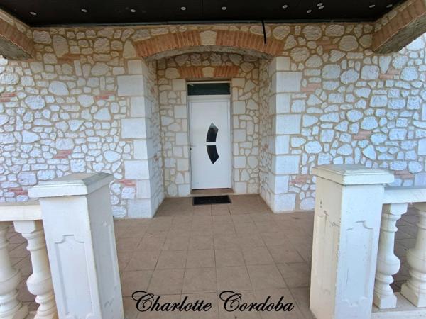 Maison familiale de 233 m² avec appartement indépendant – 2000m² de terrain – Feugarolles, proche canal et A62