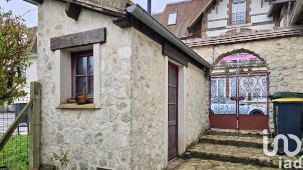 Maison de village 3 pièces de 85 m² à Bueil (27730)