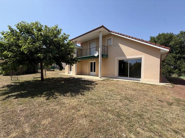 Location                                                      Maison
                        
                     4 pièces                      120 m2                     à Brive-la-Gaillarde