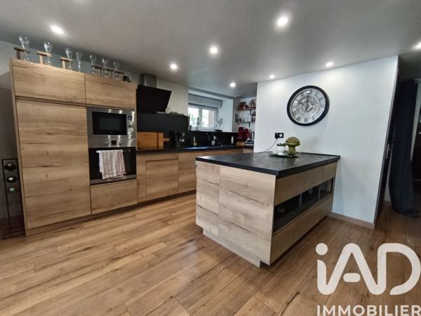 Maison à vendre 7 pièces 193,3 m² Sécheval