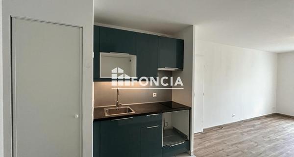 Location Appartement 2 pièces 42.82 m² - Châtenay-malabry 92290