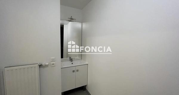 Location Appartement 2 pièces 42.82 m² - Châtenay-malabry 92290