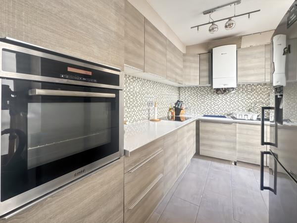 Appartement 4 pièces - 90 m² Bien prestige