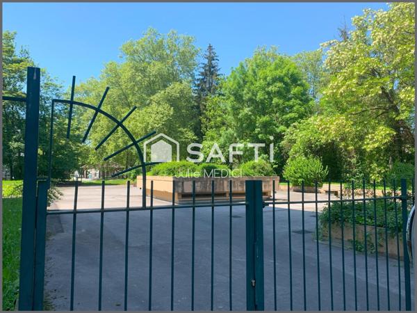 Charmant et  lumineux ! Le calme en ville !