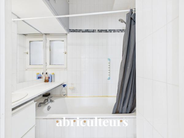 Vaste appartement de charme, Élégance parisienne 130 m², 5 pièces Paris 10 (Porte Saint-Denis)