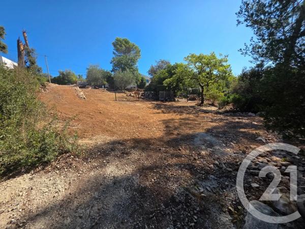 Terrain à vendre  1650 m 2   LORGUES  - 83