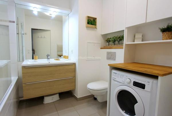 Vente                                                      Appartement
                        
                     2 pièces                      42 m2                     à Chessy