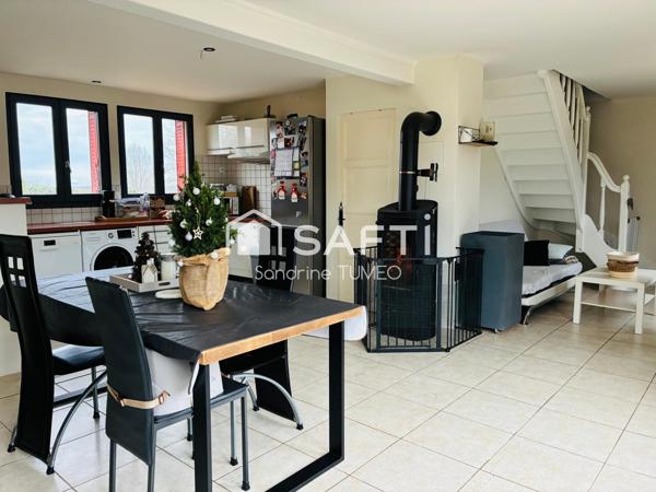 Maison lumineuse et confortable