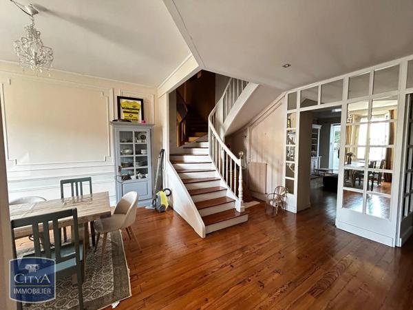 Maison à louer 6 pièces 198.94m² Mont-de-Marsan (40000)