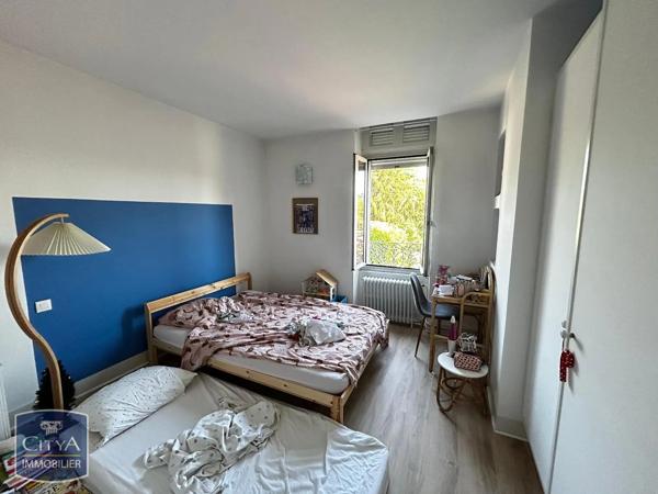 Maison à louer 6 pièces 198.94m² Mont-de-Marsan (40000)