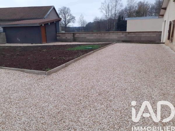 Immeuble à vendre 210 m² Lantenot