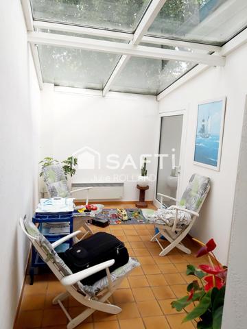 MAISON DE VILLE PROCHE DE TOUS COMMERCES ET GARE