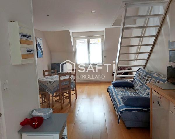 MAISON DE VILLE PROCHE DE TOUS COMMERCES ET GARE