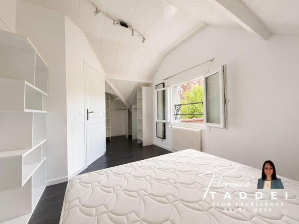 Maison familiale avec garage et jardin à Gif