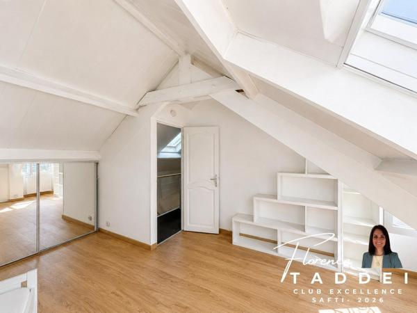 Maison familiale avec garage et jardin à Gif