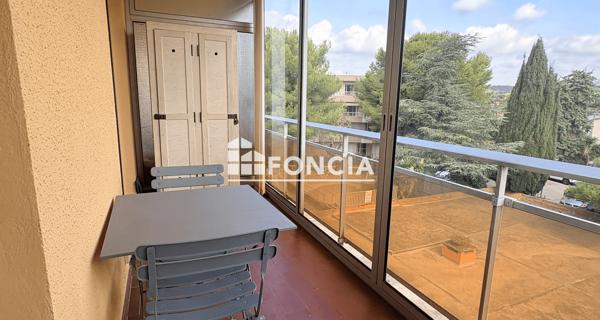 Location Studio 29.5 m² - Six-fours-les-plages 83140